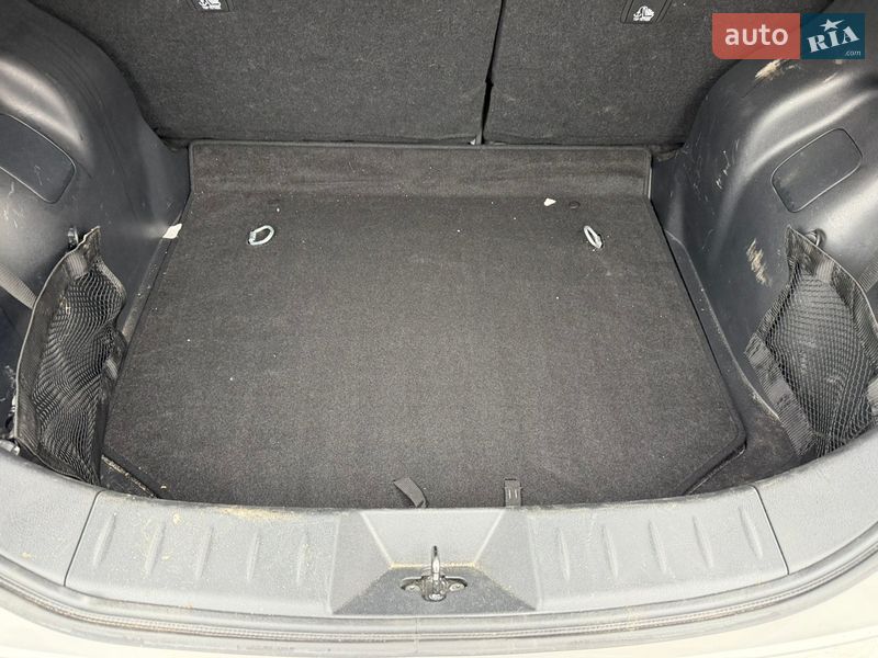 Хэтчбек Nissan Leaf 2020 в Киеве фото 6 Хэтчбек Nissan Leaf 2020 в Киеве