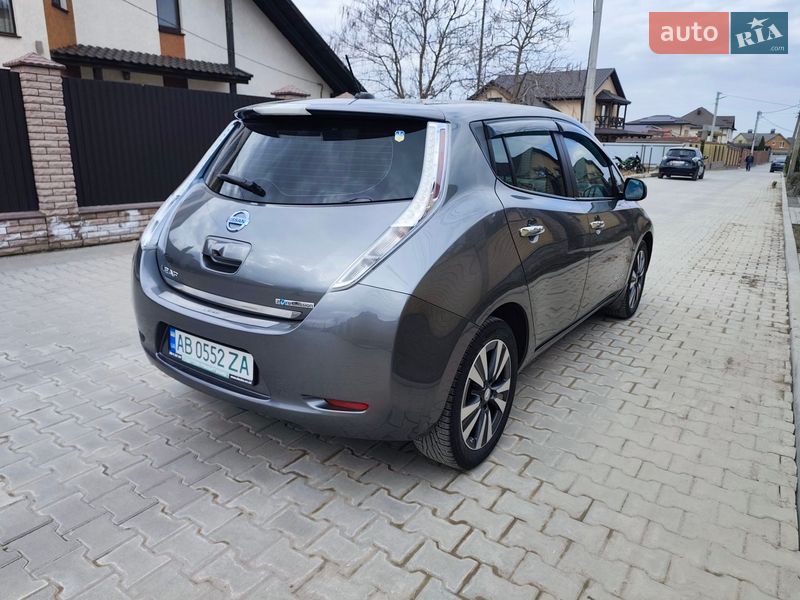 Хэтчбек Nissan Leaf 2014 в Виннице