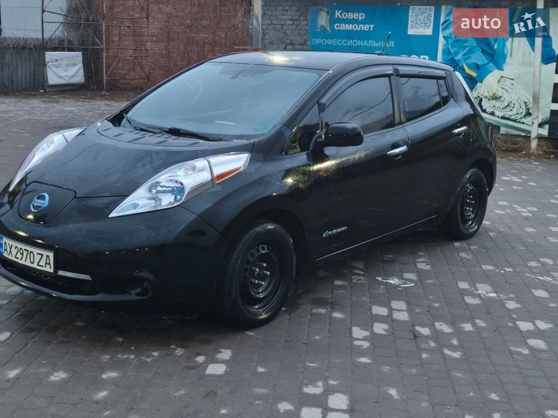 Хэтчбек Nissan Leaf 2013 в Харькове