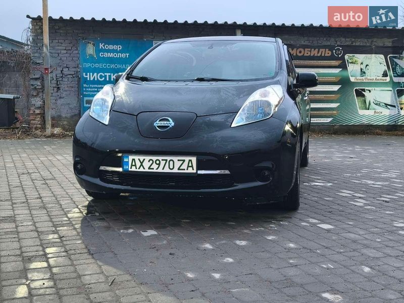 Хэтчбек Nissan Leaf 2013 в Харькове