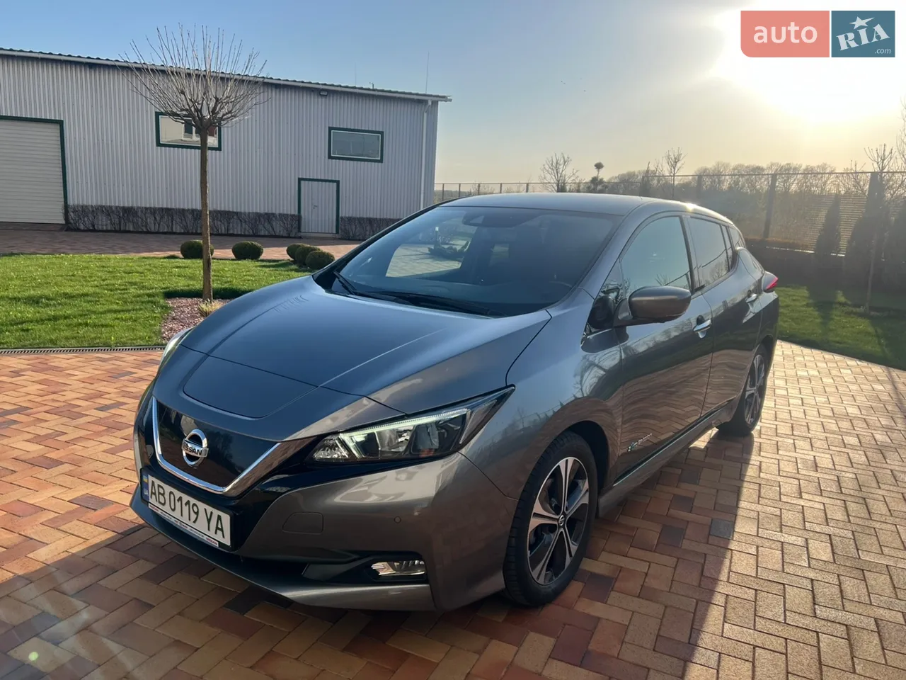2020 Nissan Leaf - мініатюра 35