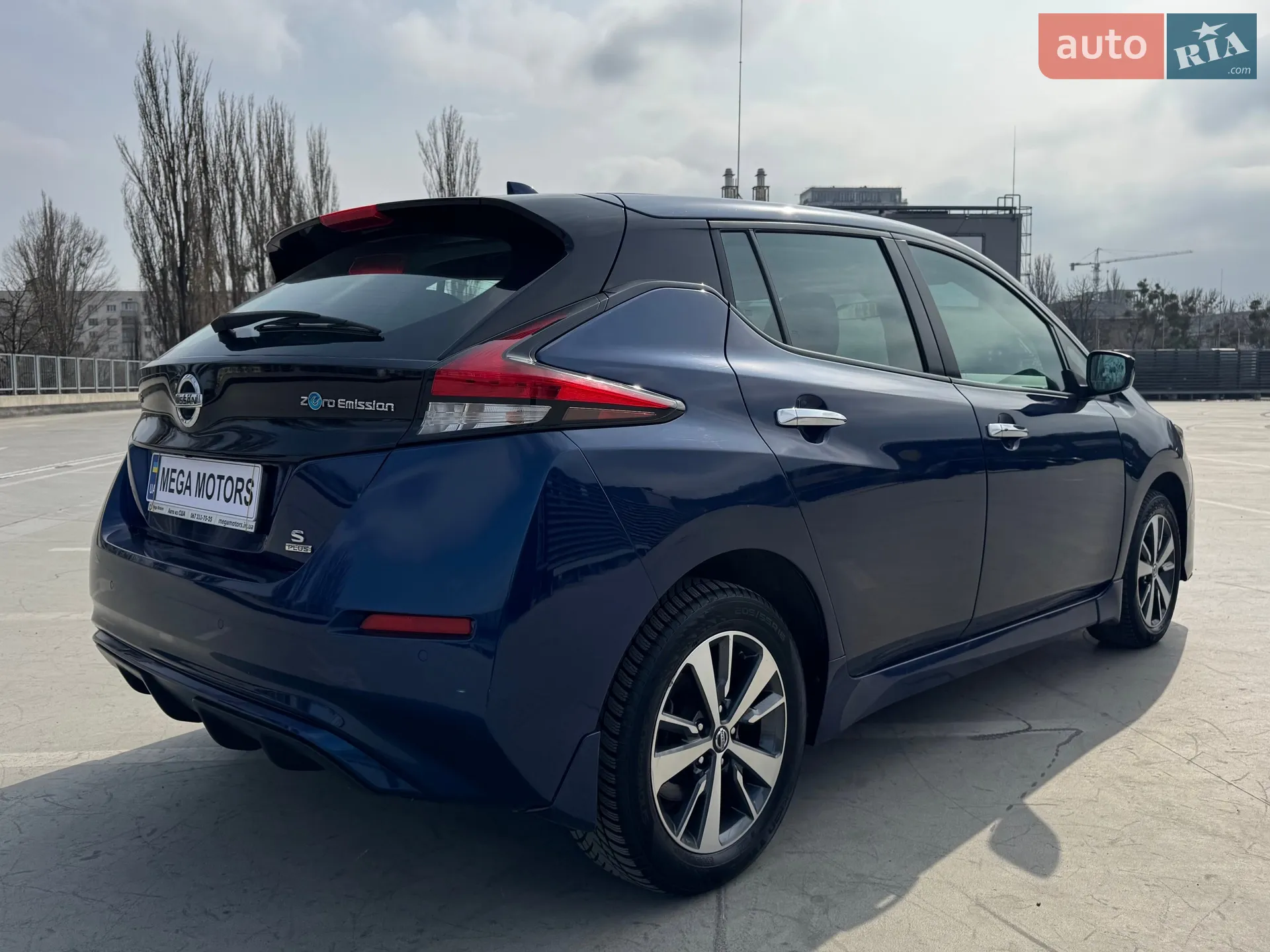 2020 Nissan Leaf - мініатюра 4