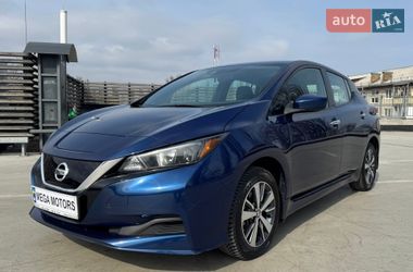 Хетчбек Nissan Leaf 2020 в Києві