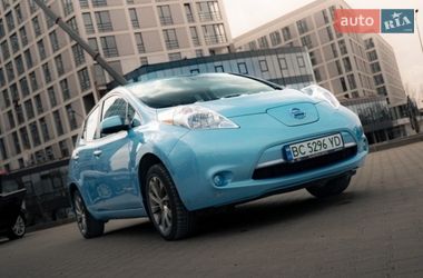 Хетчбек Nissan Leaf 2014 в Львові