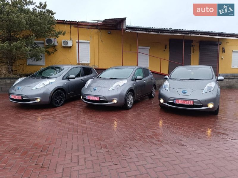 Хетчбек Nissan Leaf 2014 в Рівному