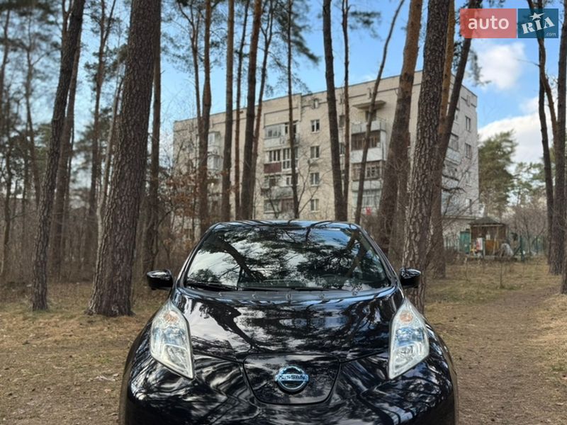 Хетчбек Nissan Leaf 2016 в Житомирі