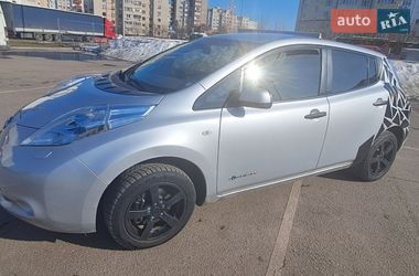 Хетчбек Nissan Leaf 2012 в Івано-Франківську