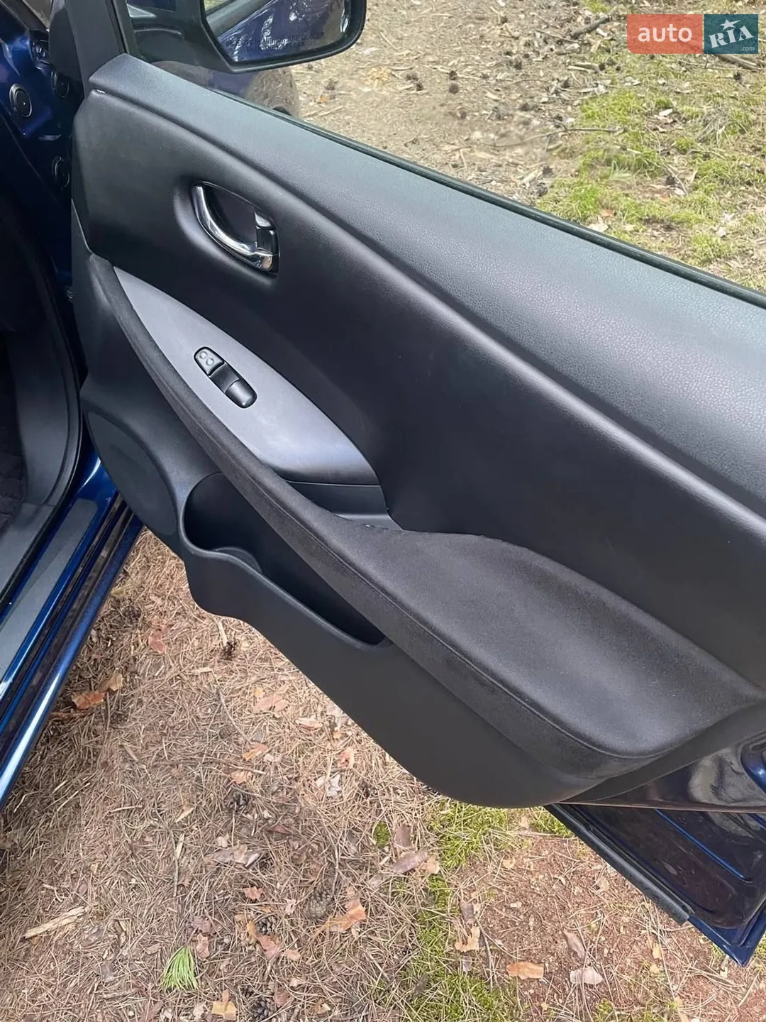 2017 Nissan Leaf - мініатюра 3