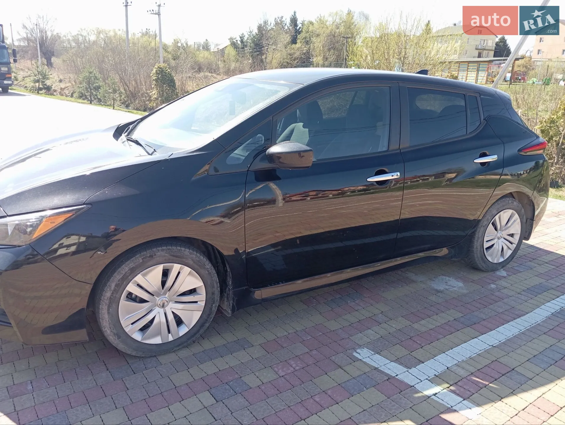 2020 Nissan Leaf - мініатюра 10