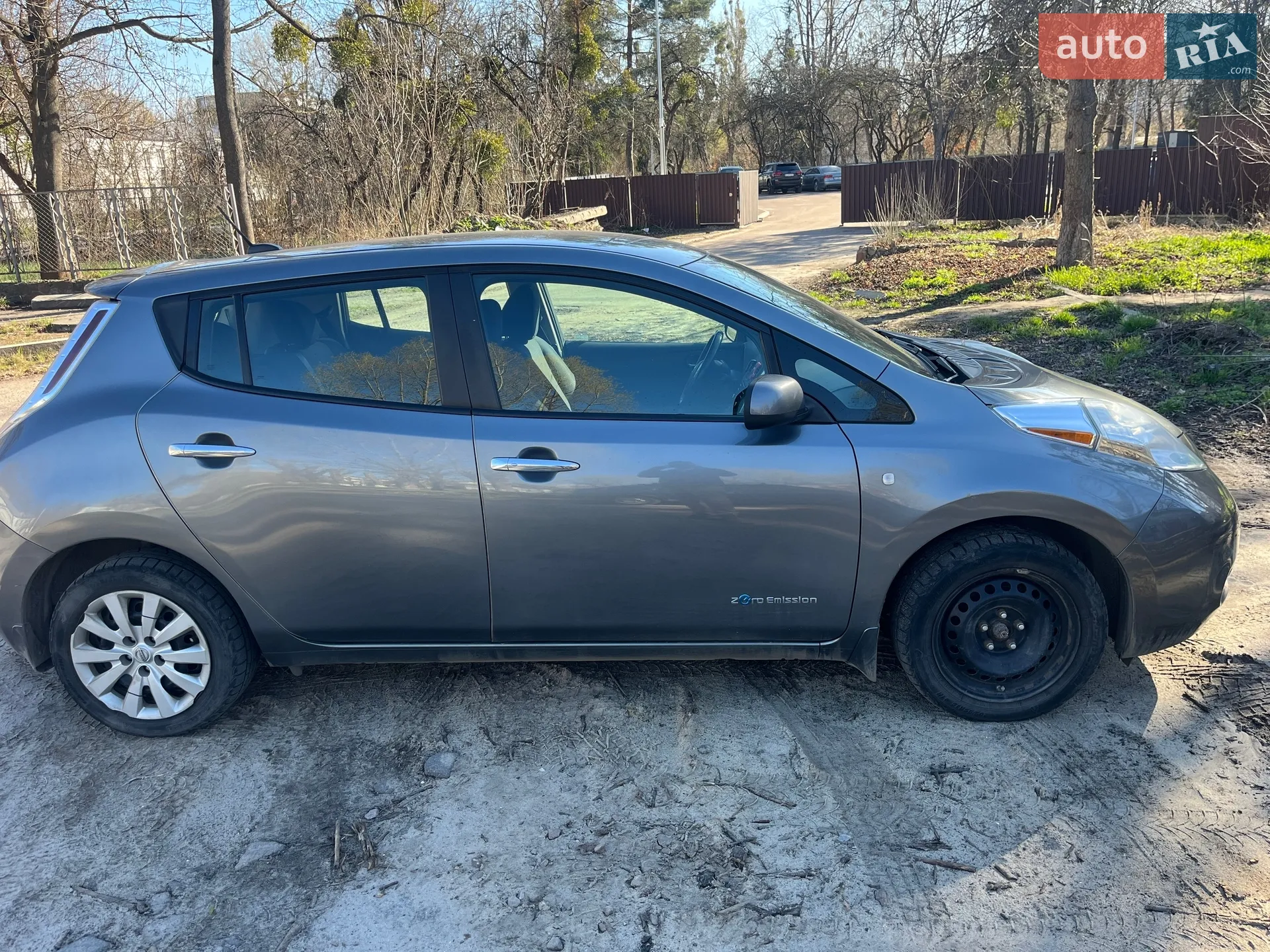 2015 Nissan Leaf - мініатюра 3