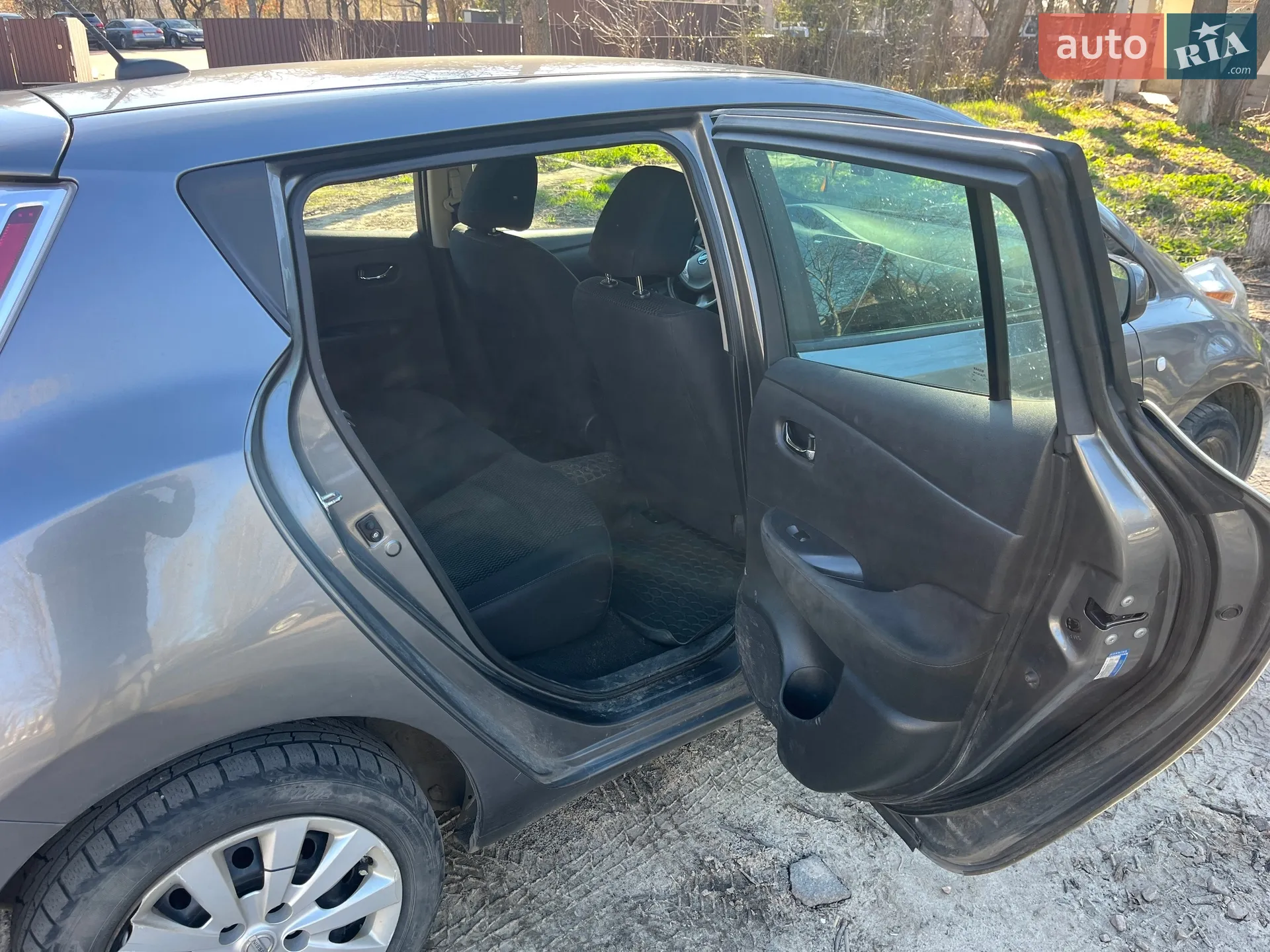 2015 Nissan Leaf - мініатюра 10
