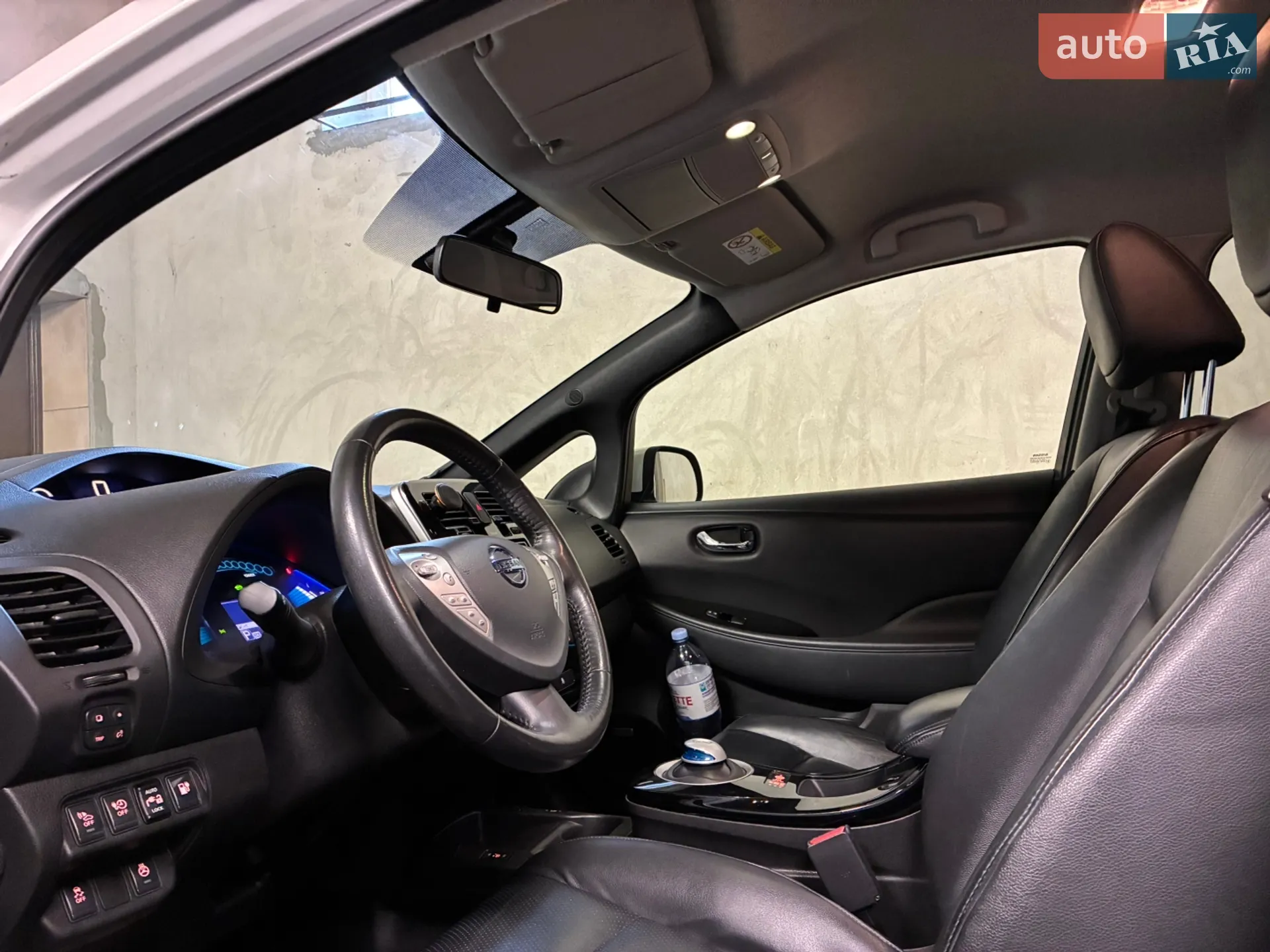 2017 Nissan Leaf - мініатюра 28