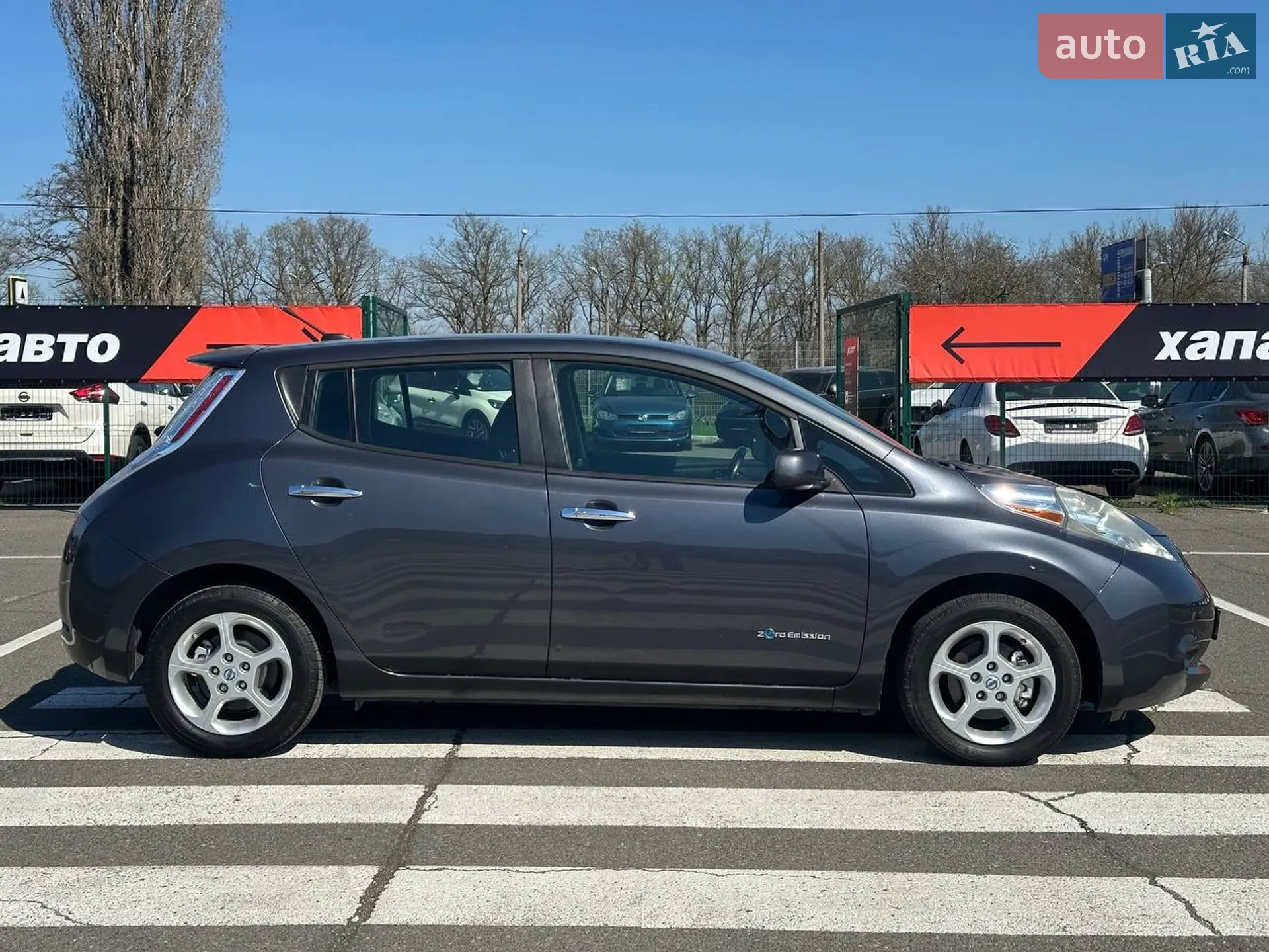 2013 Nissan Leaf - мініатюра 4
