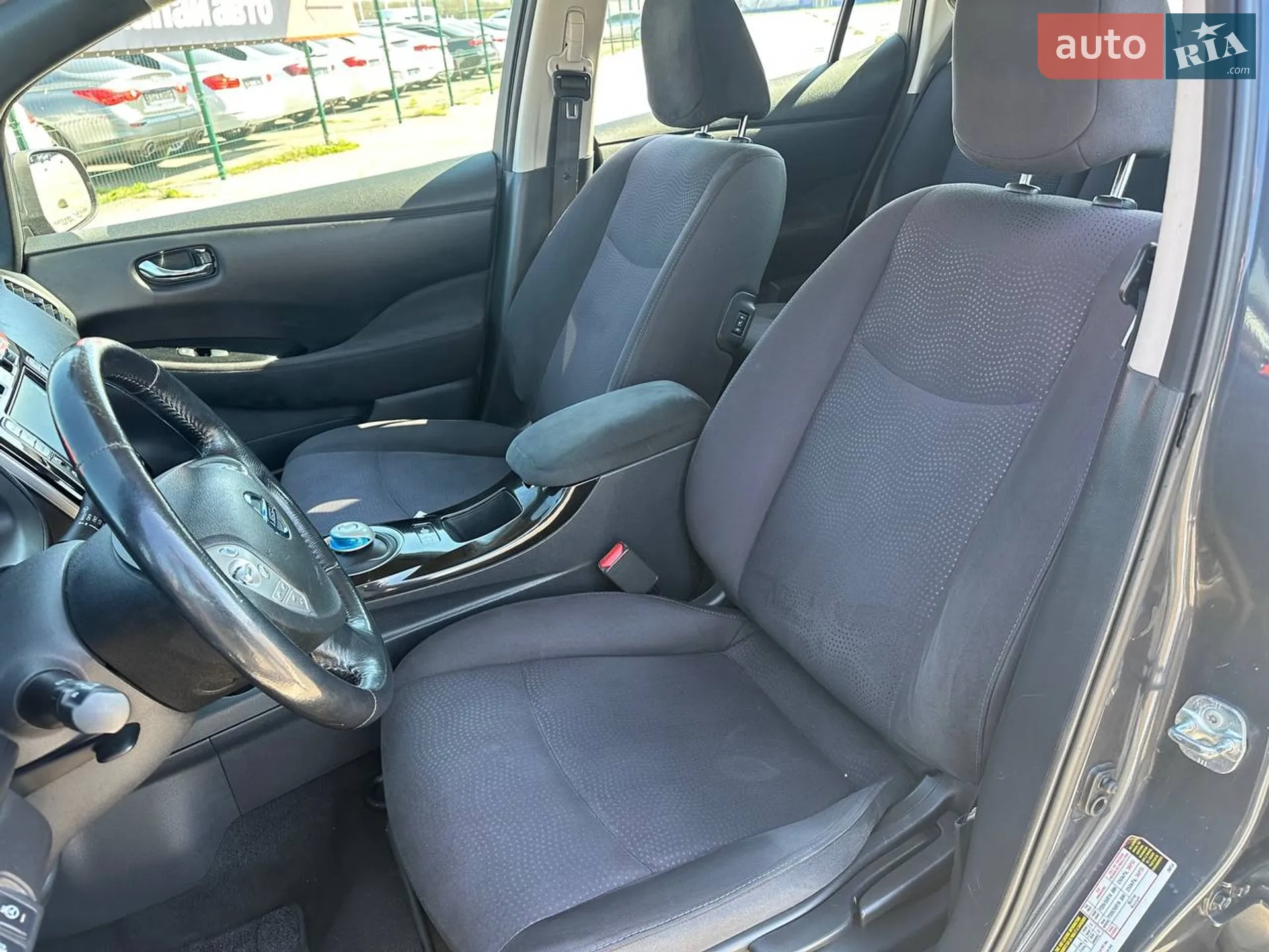 2013 Nissan Leaf - мініатюра 16