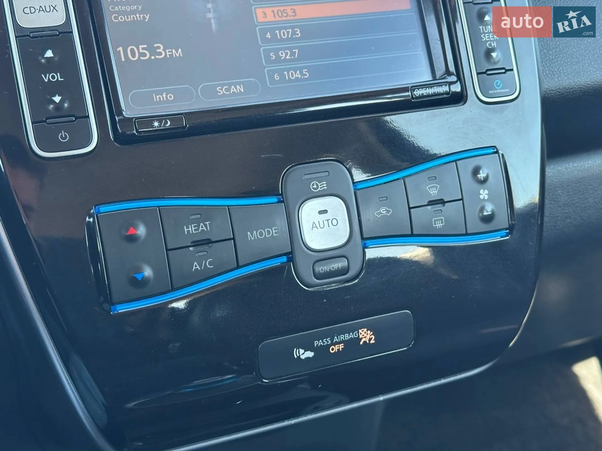 2013 Nissan Leaf - мініатюра 24