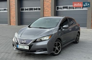 Хэтчбек Nissan Leaf 2018 в Черновцах