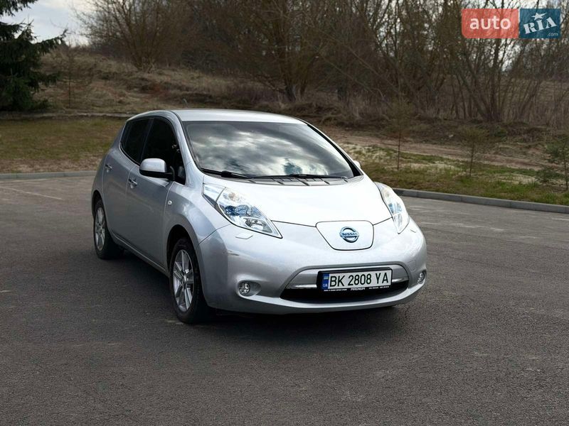 Nissan Leaf 2012