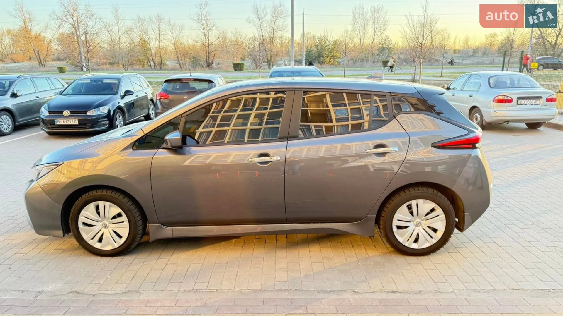 2024 Nissan Leaf - мініатюра 3