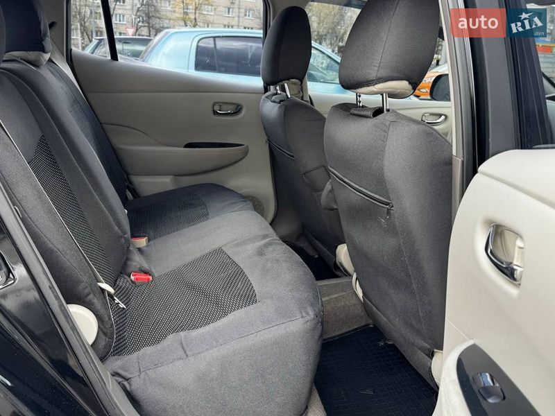 Хетчбек Nissan Leaf 2012 в Харкові