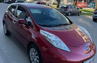Хэтчбек Nissan Leaf 2015 в Ужгороде
