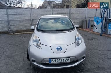 Хэтчбек Nissan Leaf 2011 в Одессе