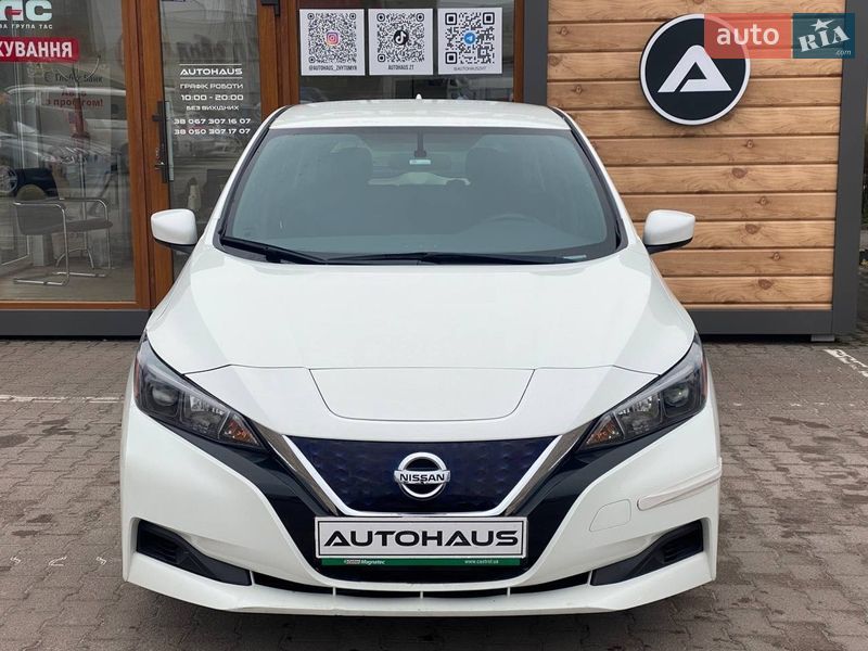 Хетчбек Nissan Leaf 2019 в Житомирі фото 2 Хетчбек Nissan Leaf 2019 в Житомирі