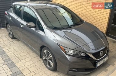 Хэтчбек Nissan Leaf 2020 в Измаиле