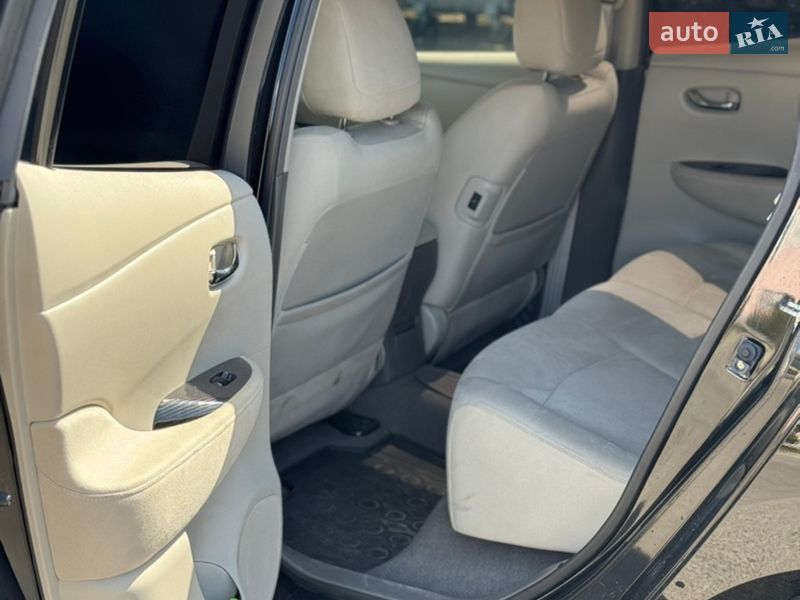 Хетчбек Nissan Leaf 2012 в Львові фото 8 Хетчбек Nissan Leaf 2012 в Львові