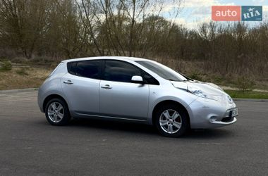 Хетчбек Nissan Leaf 2012 в Рівному