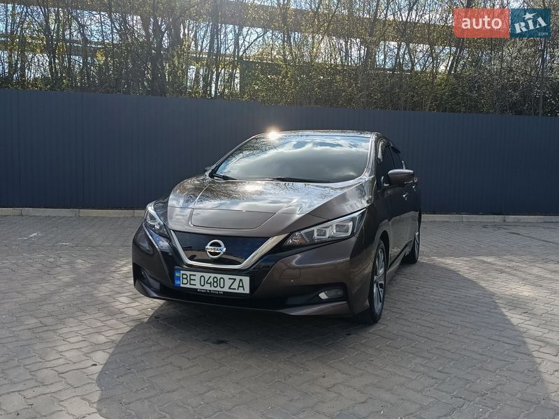 Хэтчбек Nissan Leaf 2018 в Николаеве фото 5 Хэтчбек Nissan Leaf 2018 в Николаеве