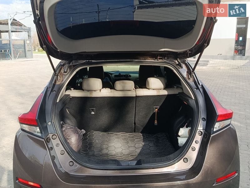 Хэтчбек Nissan Leaf 2018 в Николаеве фото 12 Хэтчбек Nissan Leaf 2018 в Николаеве