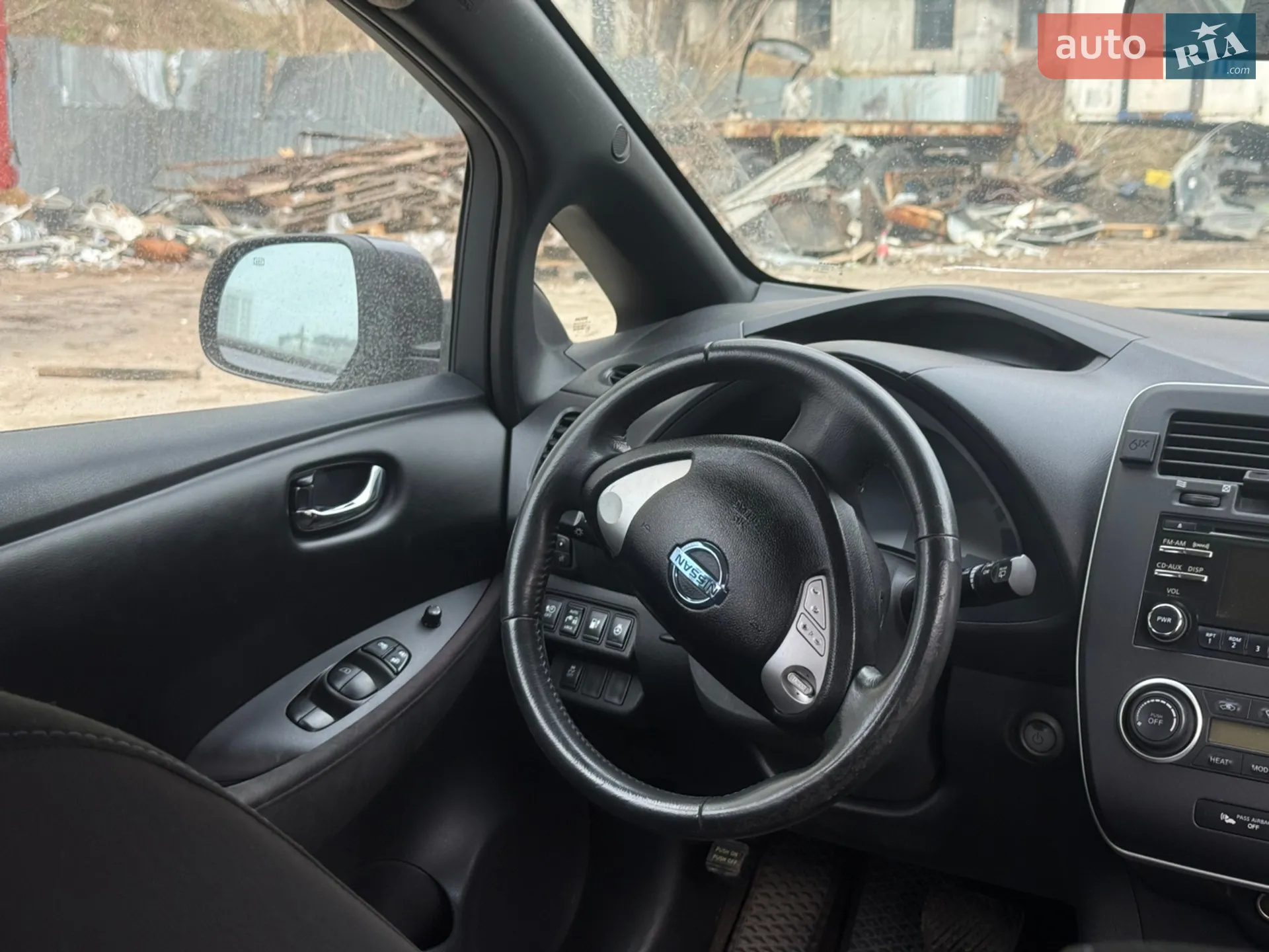 2013 Nissan Leaf - мініатюра 15