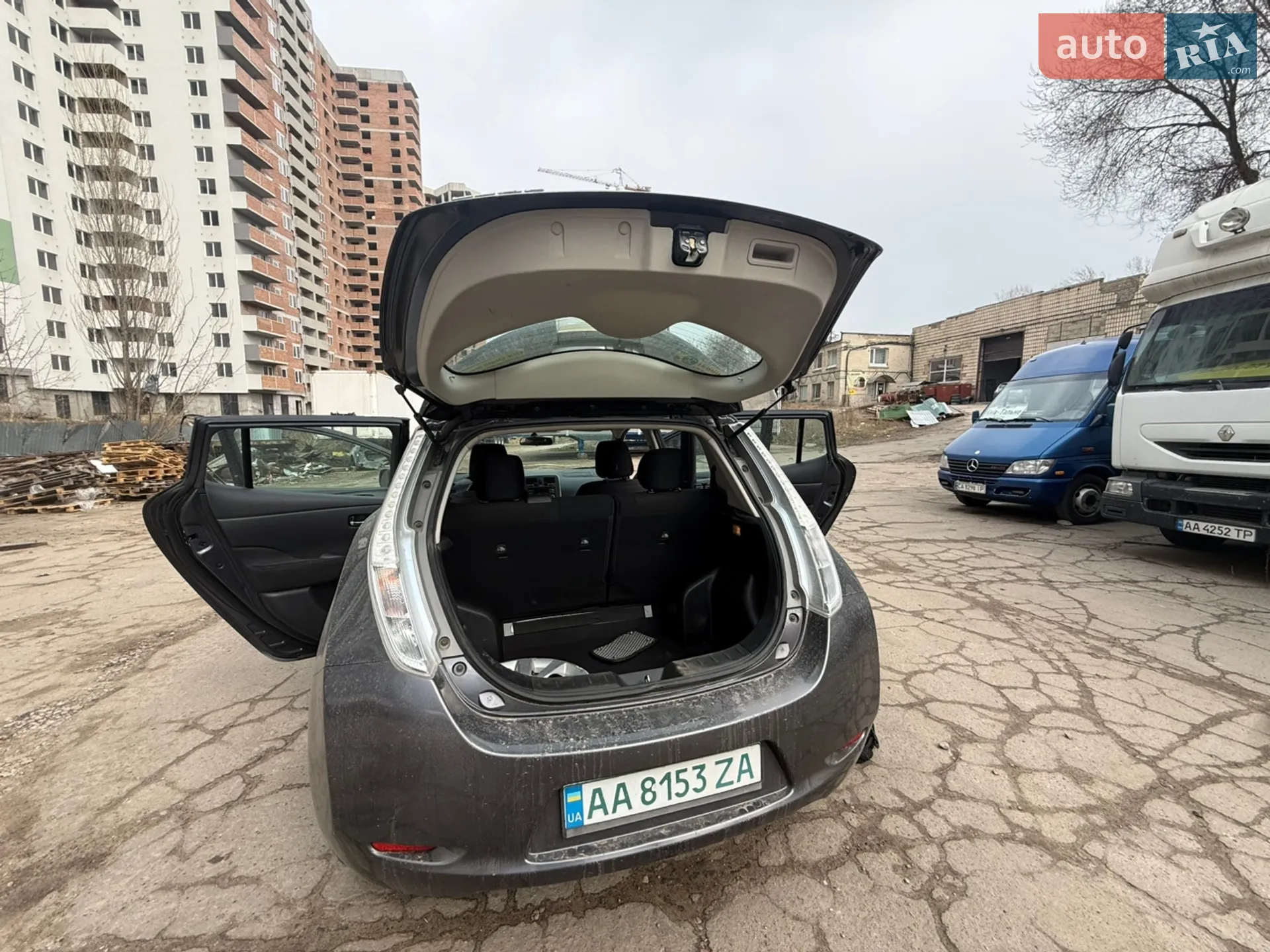 2013 Nissan Leaf - мініатюра 19