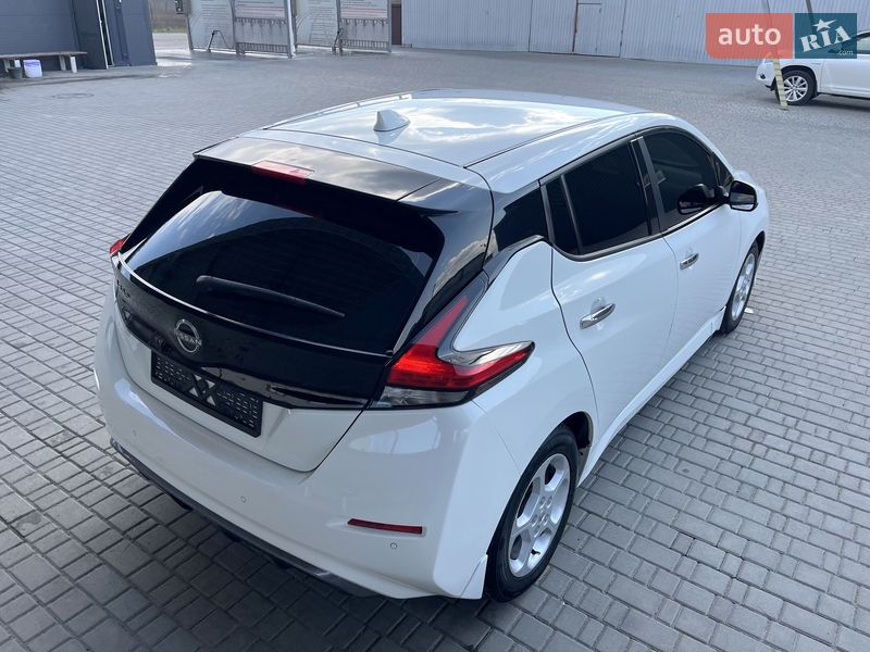 Хетчбек Nissan Leaf 2023 в Білій Церкві
