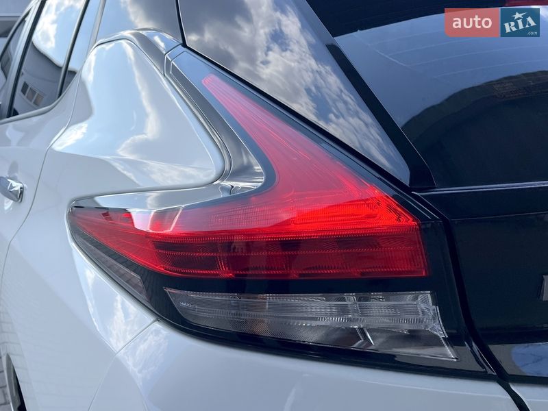 Хетчбек Nissan Leaf 2023 в Білій Церкві