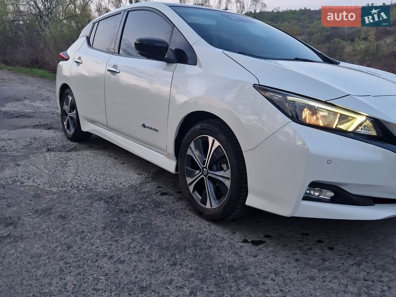 Хэтчбек Nissan Leaf 2019 в Мукачево фото 11 Хэтчбек Nissan Leaf 2019 в Мукачево