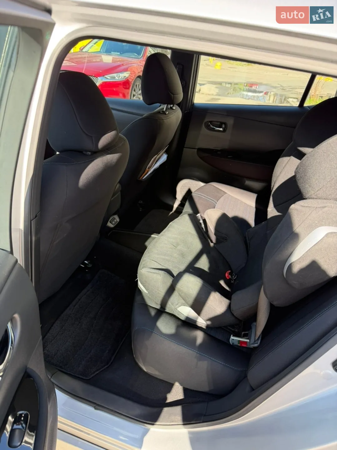 2020 Nissan Leaf - мініатюра 7
