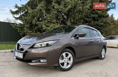 Хетчбек Nissan Leaf 2020 в Львові