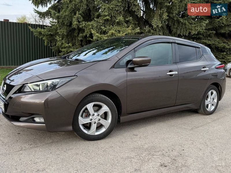 Хэтчбек Nissan Leaf 2020 в Львове фото 11 Хэтчбек Nissan Leaf 2020 в Львове