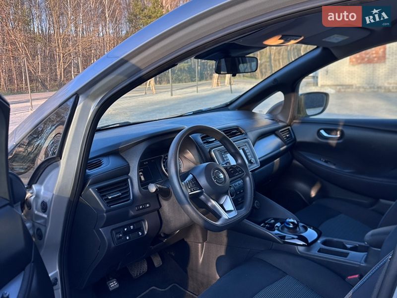 Хэтчбек Nissan Leaf 2018 в Славуте фото 26 Хэтчбек Nissan Leaf 2018 в Славуте