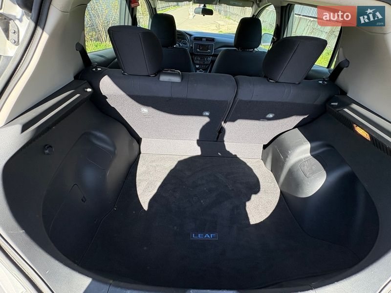 Хэтчбек Nissan Leaf 2018 в Киеве фото 8 Хэтчбек Nissan Leaf 2018 в Киеве