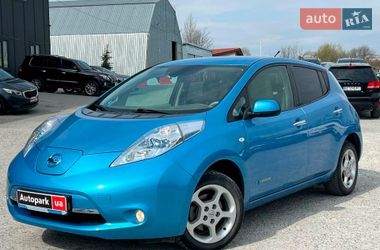 Хэтчбек Nissan Leaf 2012 в Львове