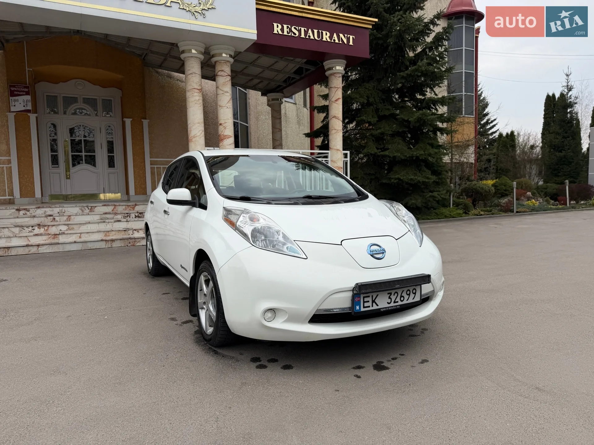 2015 Nissan Leaf - мініатюра 9