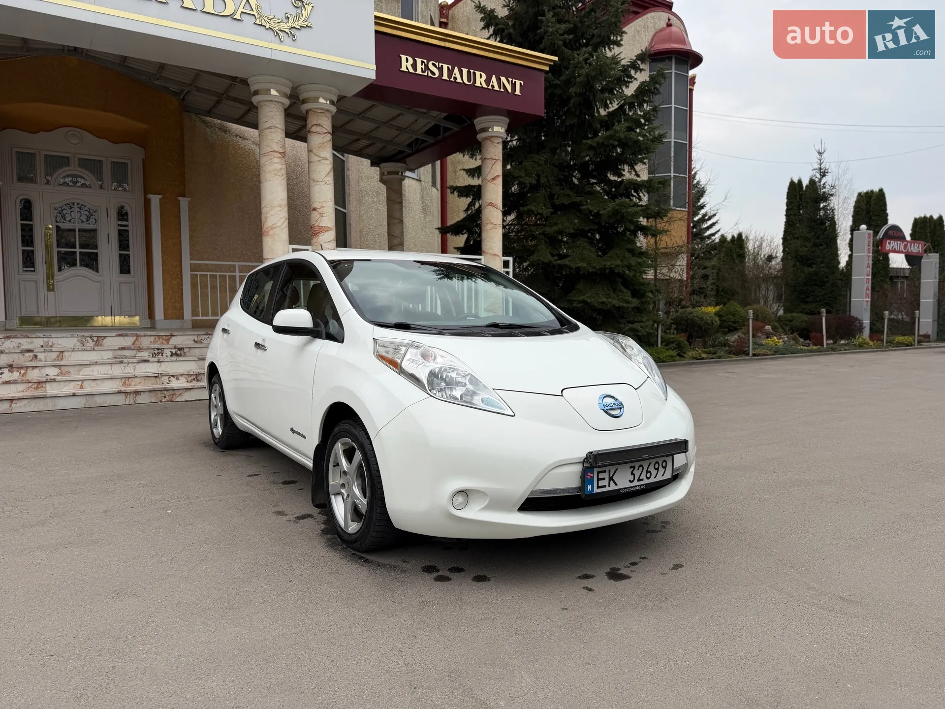 2015 Nissan Leaf - мініатюра 10