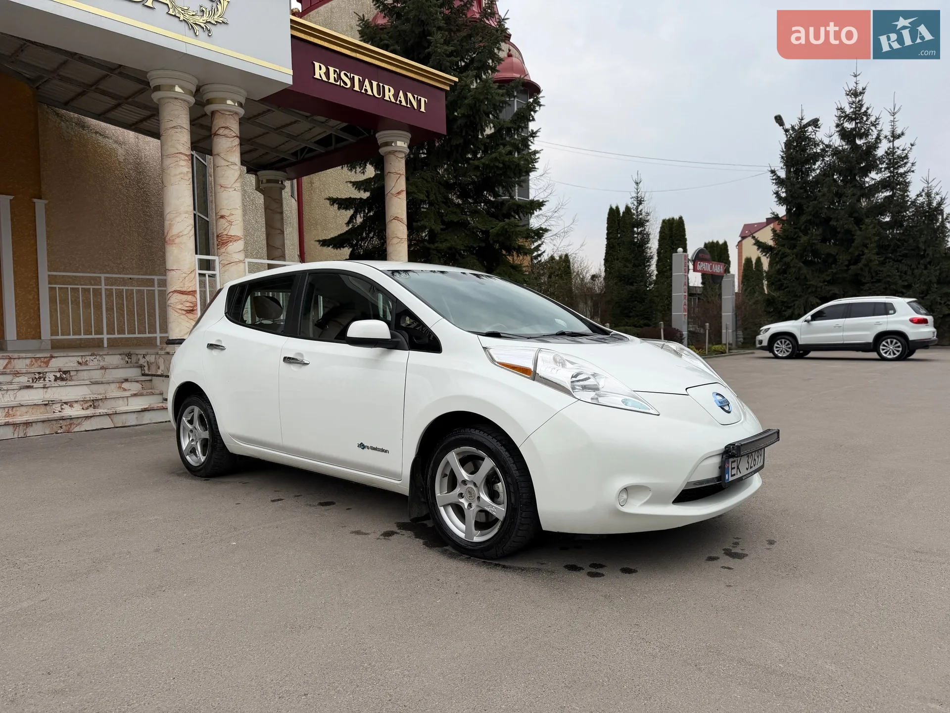2015 Nissan Leaf - мініатюра 11