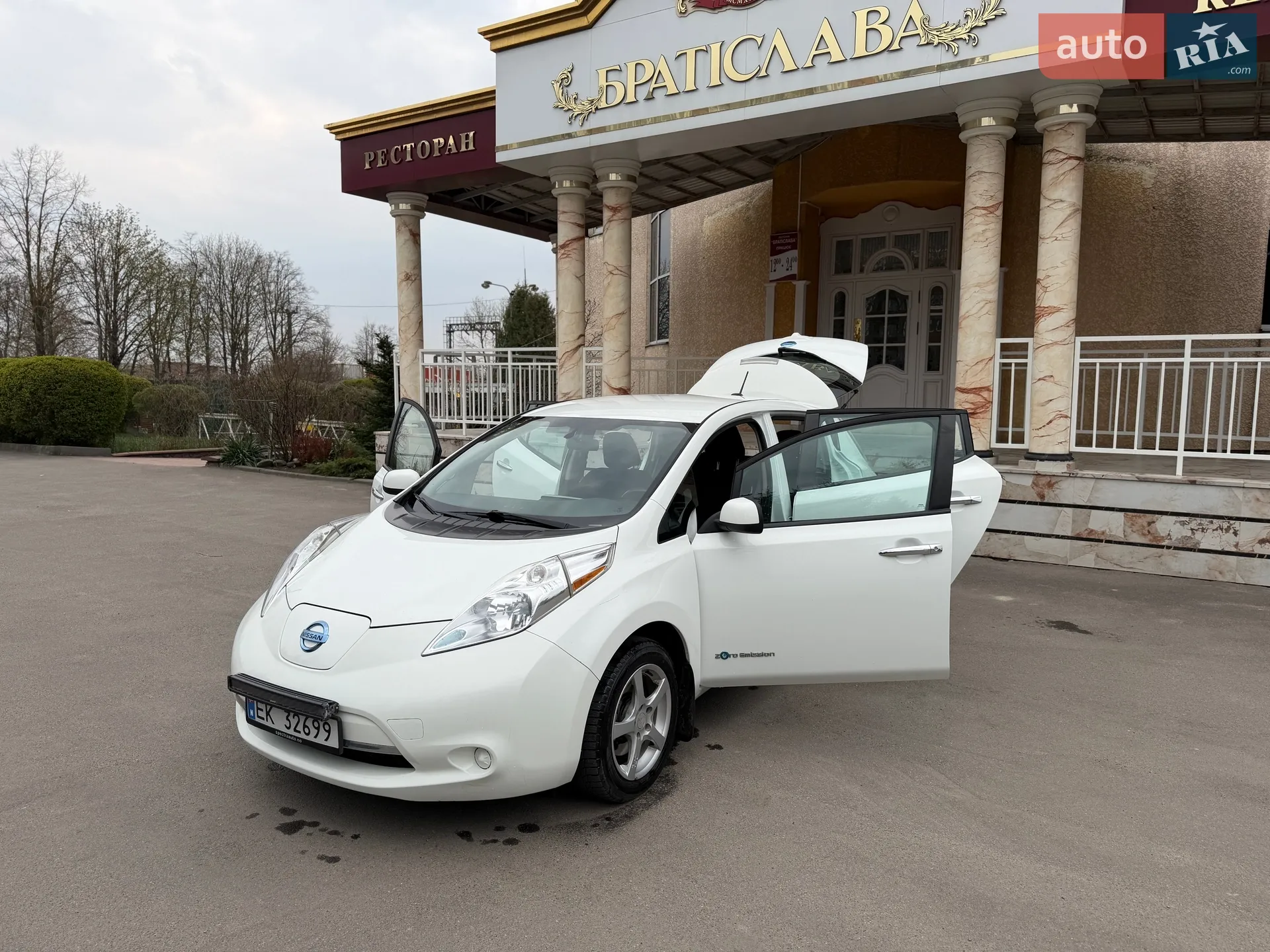 2015 Nissan Leaf - мініатюра 14