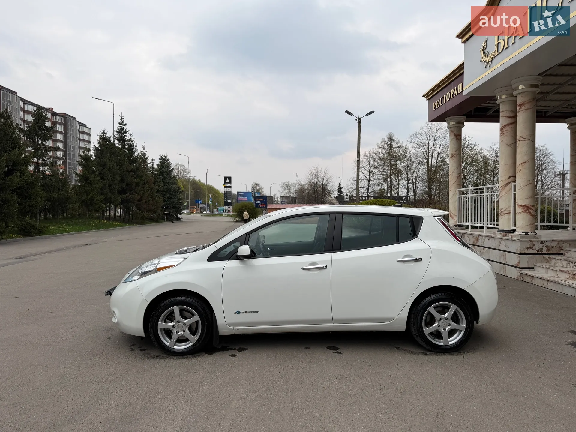 2015 Nissan Leaf - мініатюра 15