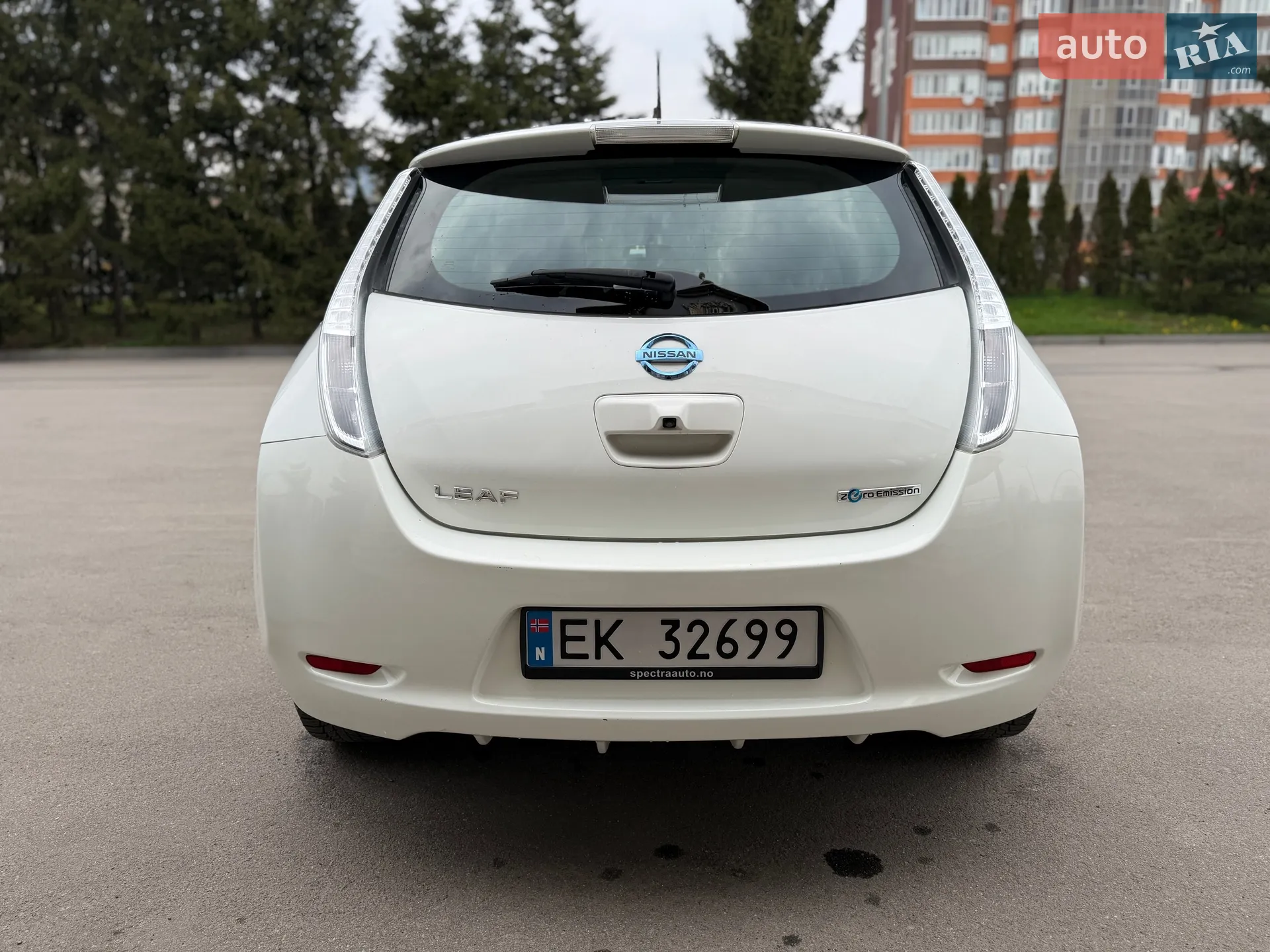 2015 Nissan Leaf - мініатюра 18