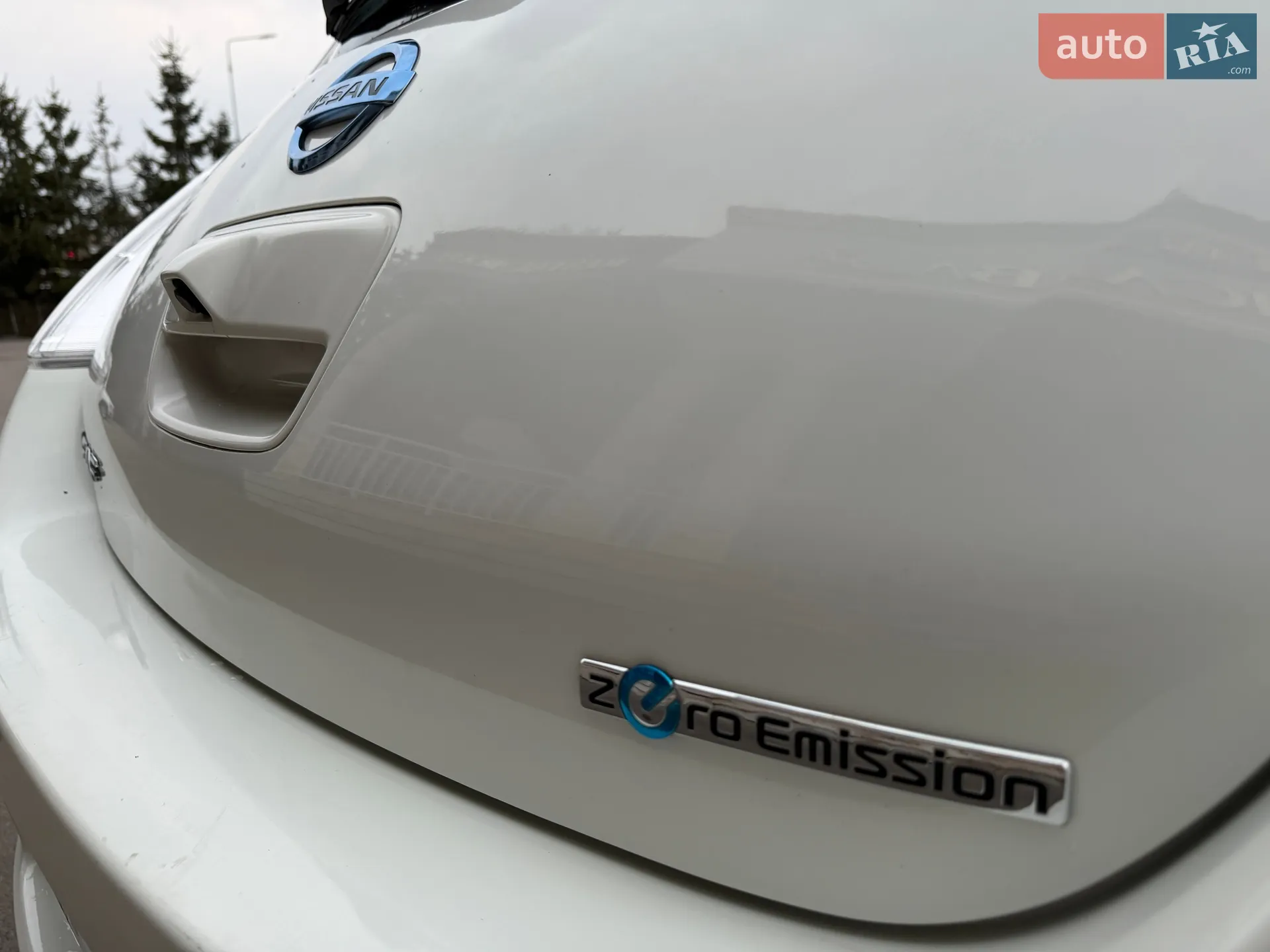 2015 Nissan Leaf - мініатюра 32