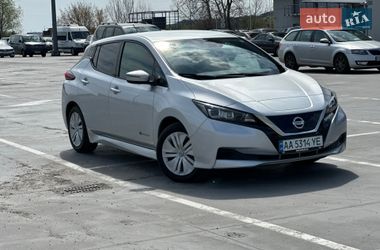 Хэтчбек Nissan Leaf 2018 в Киеве